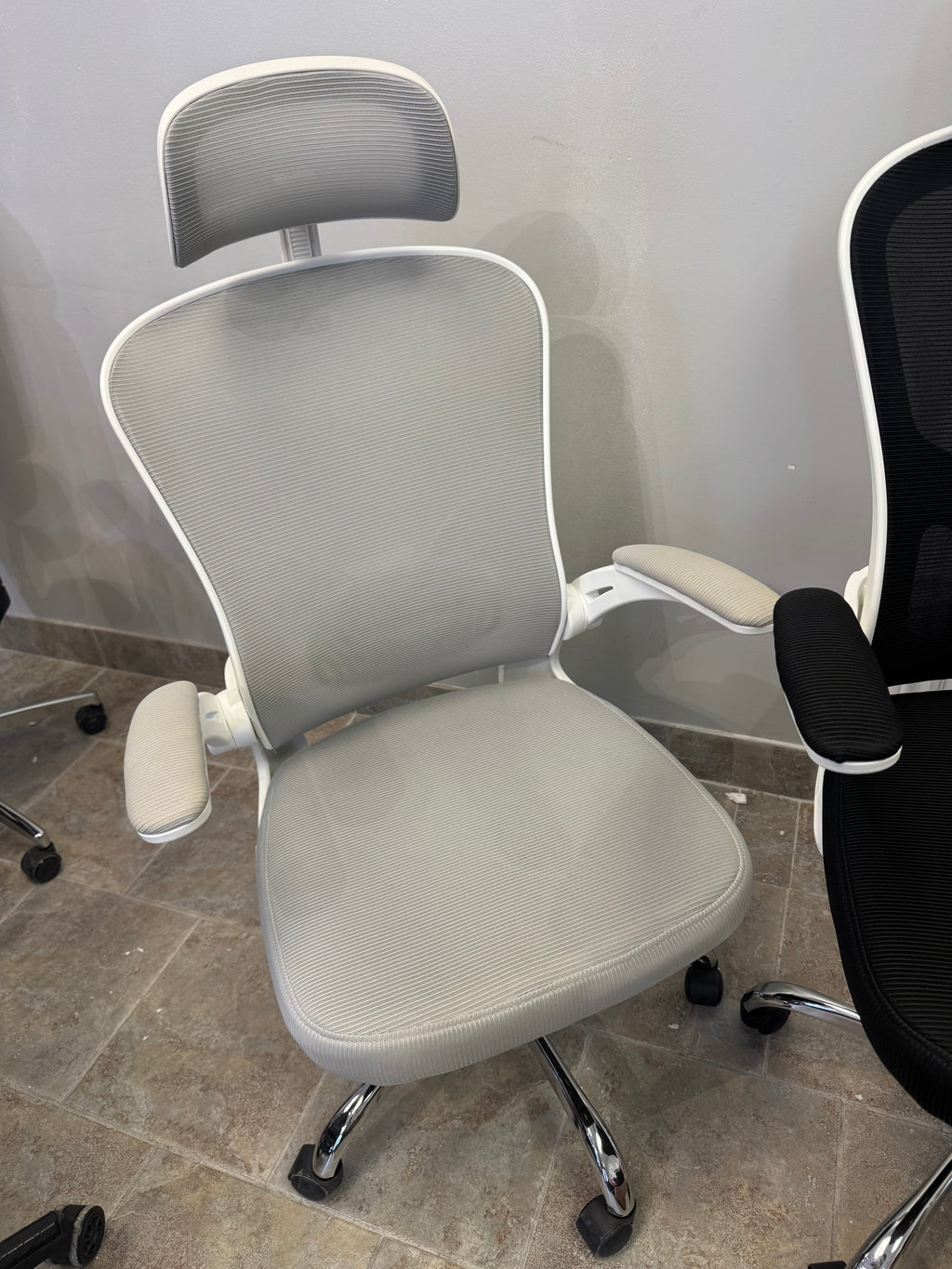 简约人体工学办公椅chair