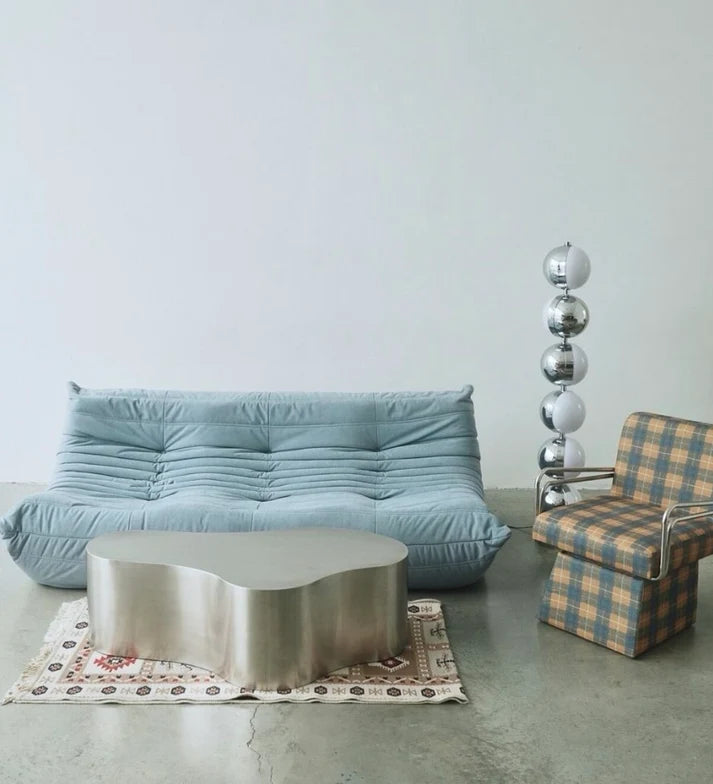 1.9m baby blue麂皮绒毛毛虫沙发sofa